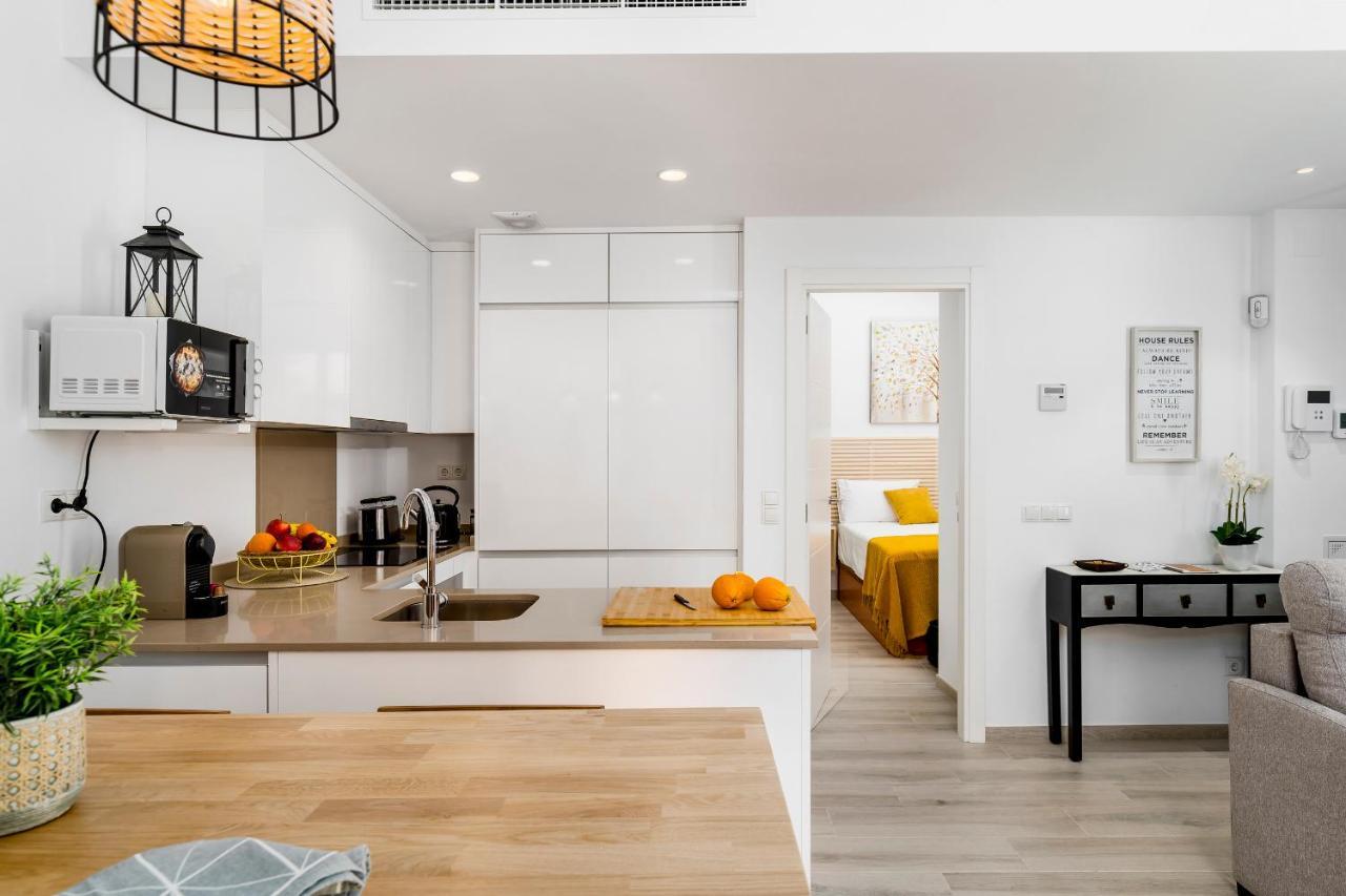 Apartamento Deluxe Con Piscina, Terraza & Parking Malaga Zewnętrze zdjęcie
