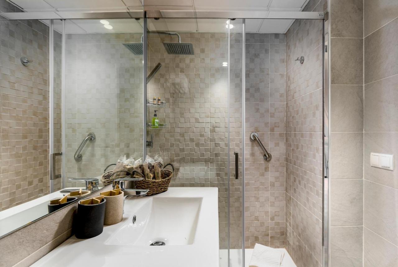 Apartamento Deluxe Con Piscina, Terraza & Parking Malaga Zewnętrze zdjęcie